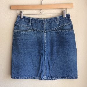 🎭 Denim mini skirt